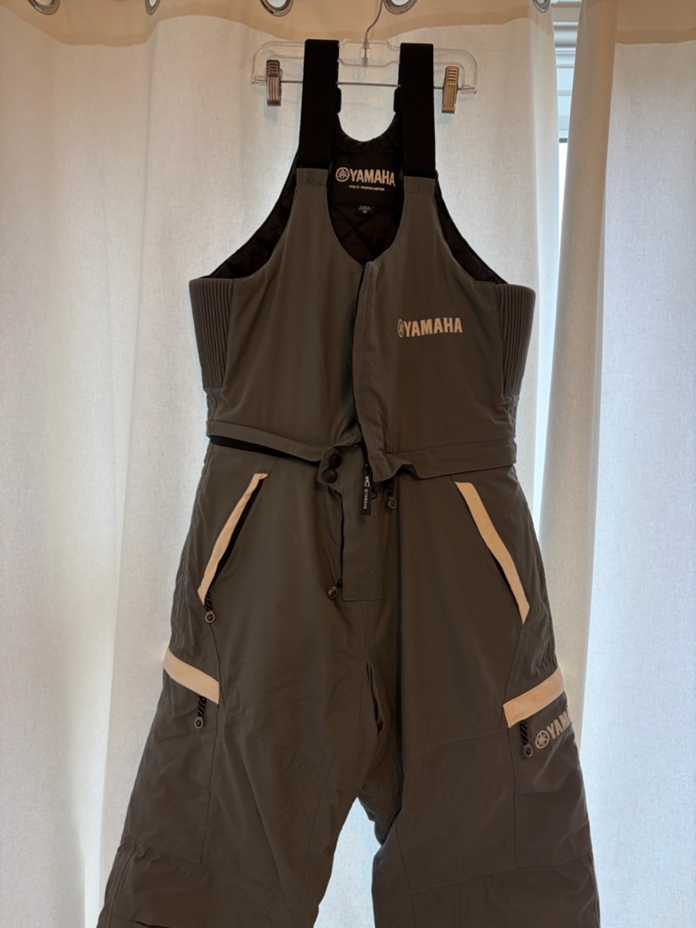 YAMAHA Grey Snowmobile Bibs Size Medium w/ Zip Off Top